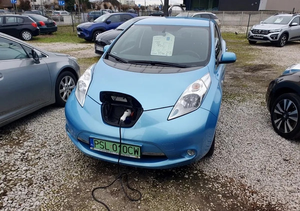 Nissan Leaf cena 32900 przebieg: 96326, rok produkcji 2015 z Gniezno małe 781